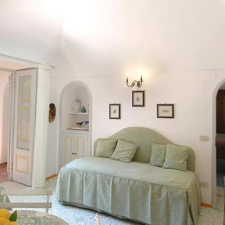 Casa Maria 6&2, Emma Willa Positano